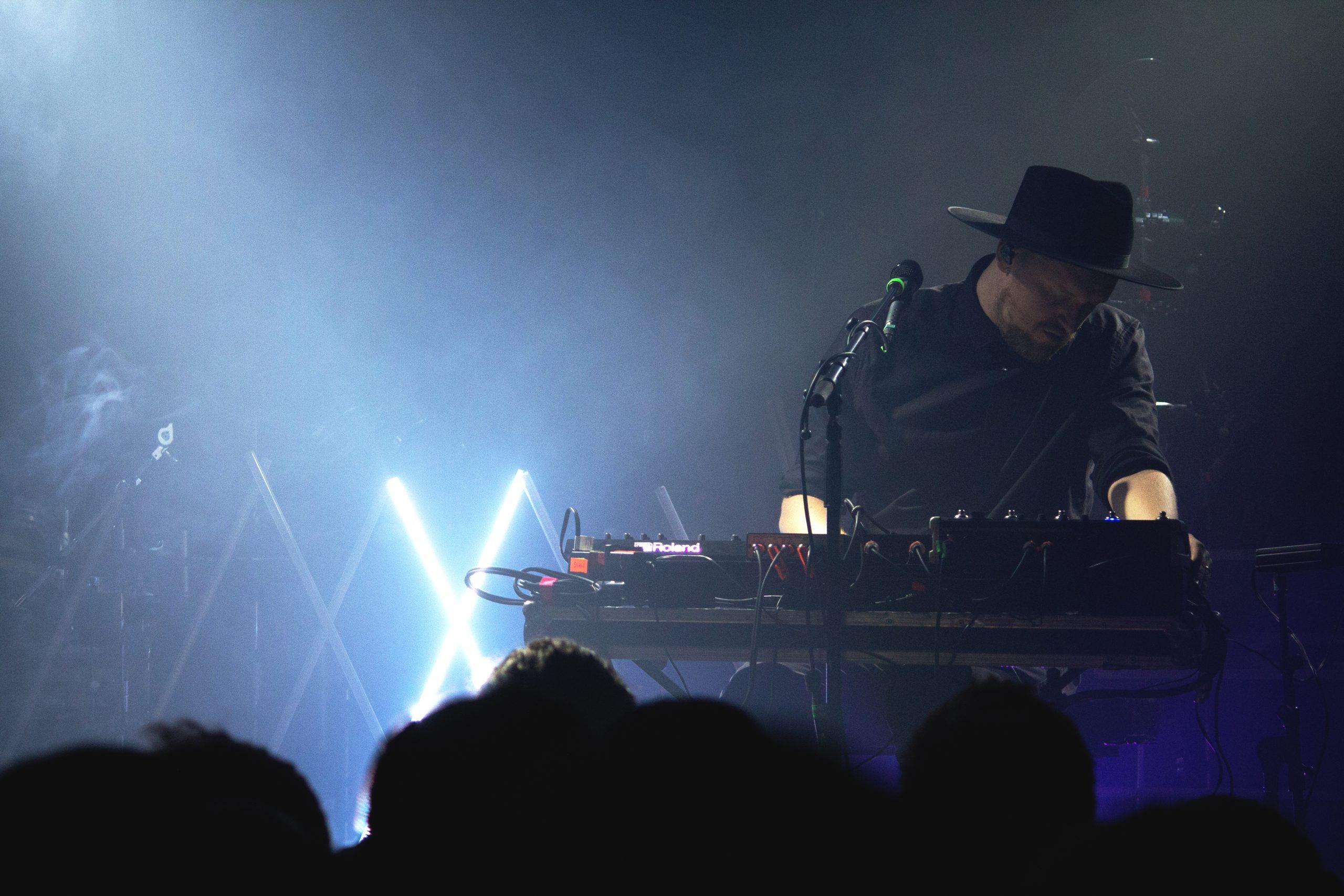 An Emotionally Dense Show From SOHN
