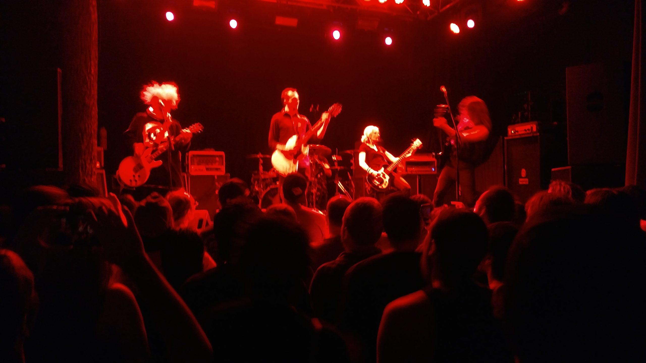 Melvins Satisfy Cravings for Heavy-Hitting Low Frequencies