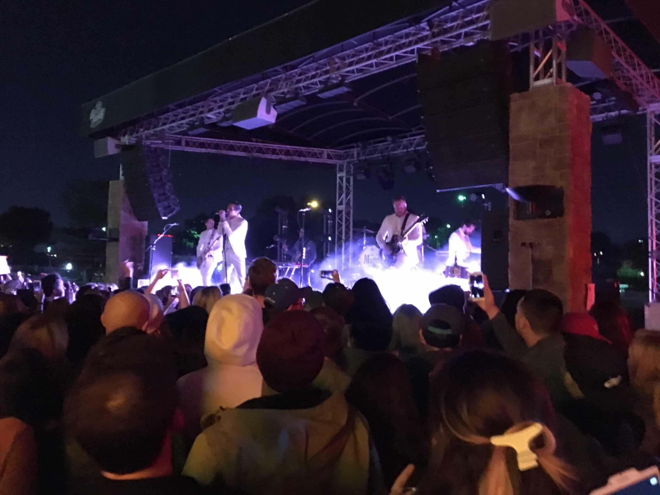 The Maine Brings Their Fans Together