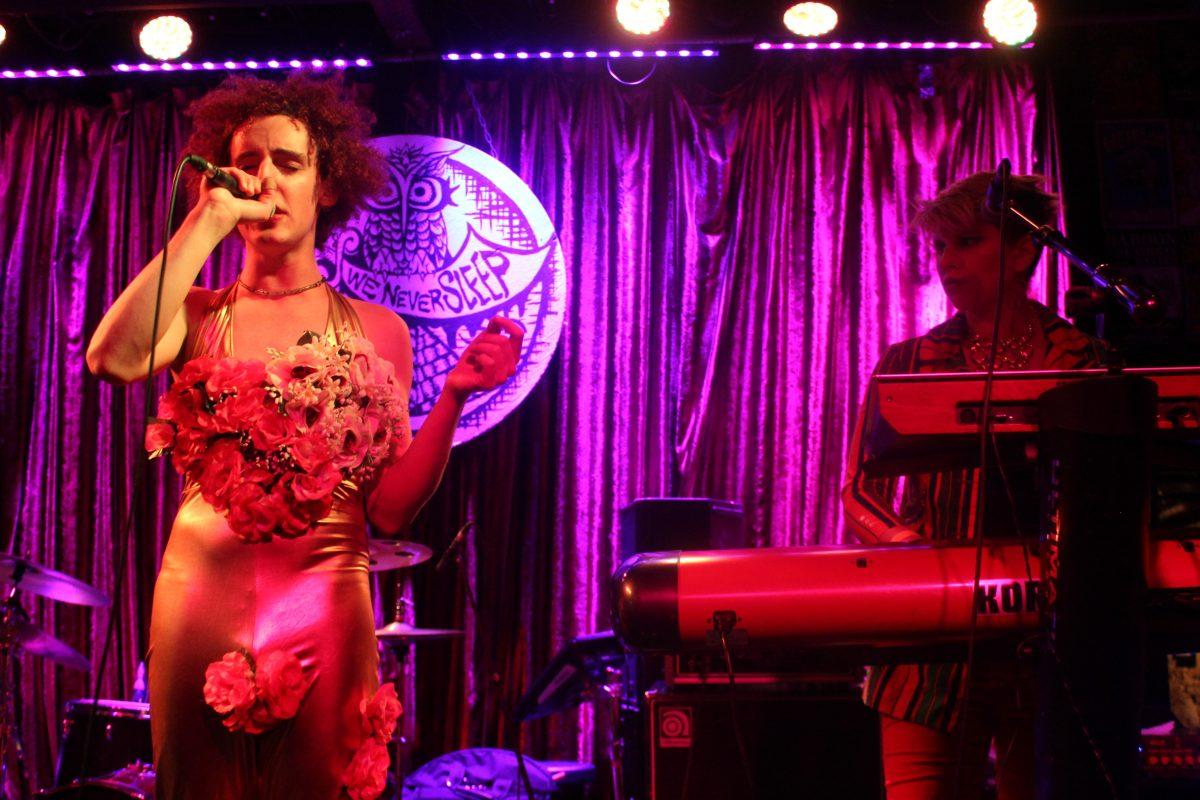 Starfruit @ Three Links on 2/17/18 photos by Benjamin Lunday