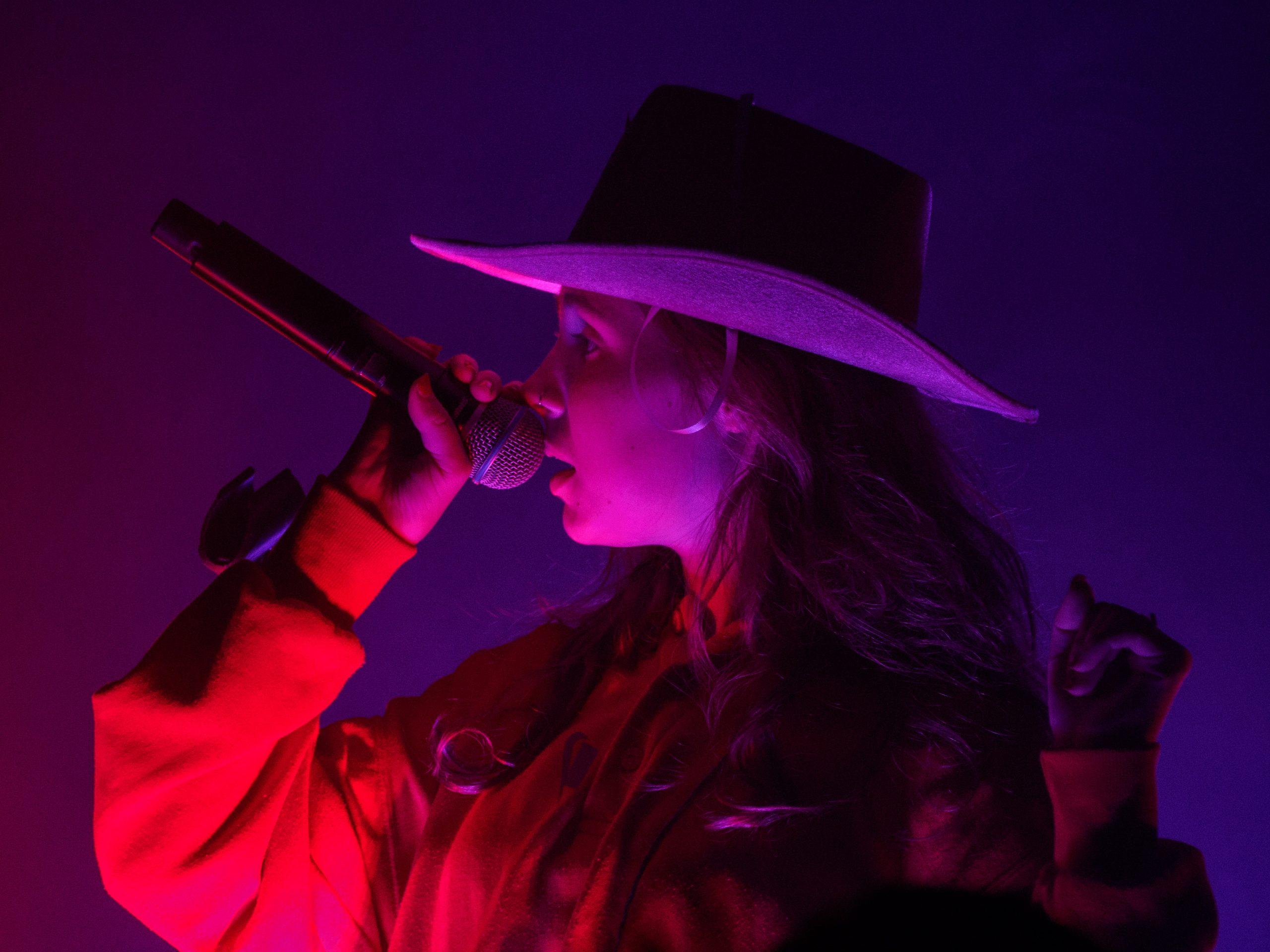 Clairo Returns to Dallas With Confidence